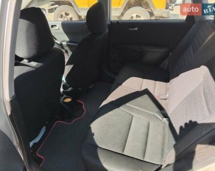 Серый Хонда Цивик, объемом двигателя 1.7 л и пробегом 270 тыс. км за 3200 $, фото 1 на Automoto.ua