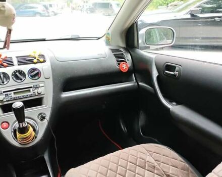 Серый Хонда Цивик, объемом двигателя 1.4 л и пробегом 256 тыс. км за 4500 $, фото 2 на Automoto.ua