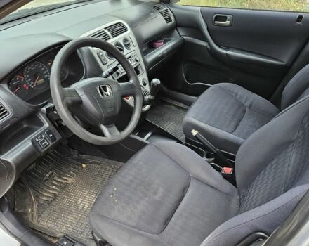 Серый Хонда Цивик, объемом двигателя 0 л и пробегом 330 тыс. км за 1907 $, фото 3 на Automoto.ua