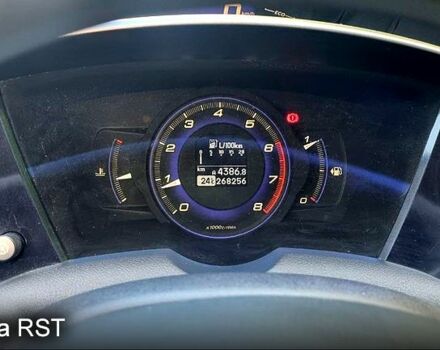 Сірий Хонда Сівік, об'ємом двигуна 1.3 л та пробігом 268 тис. км за 4900 $, фото 3 на Automoto.ua