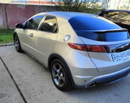 Серый Хонда Цивик, объемом двигателя 1.8 л и пробегом 322 тыс. км за 5400 $, фото 4 на Automoto.ua