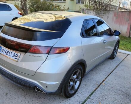 Серый Хонда Цивик, объемом двигателя 1.8 л и пробегом 322 тыс. км за 5400 $, фото 3 на Automoto.ua