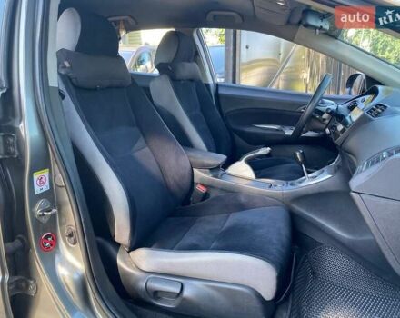 Серый Хонда Цивик, объемом двигателя 2.2 л и пробегом 302 тыс. км за 5790 $, фото 10 на Automoto.ua