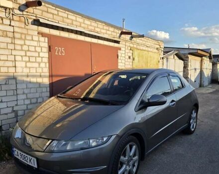 Серый Хонда Цивик, объемом двигателя 1.8 л и пробегом 146 тыс. км за 6300 $, фото 29 на Automoto.ua
