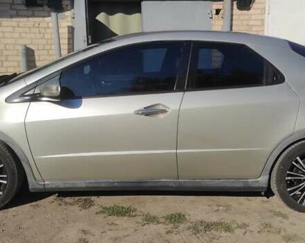Сірий Хонда Сівік, об'ємом двигуна 1.8 л та пробігом 200 тис. км за 5888 $, фото 3 на Automoto.ua