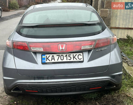 Серый Хонда Цивик, объемом двигателя 1.8 л и пробегом 240 тыс. км за 5500 $, фото 3 на Automoto.ua