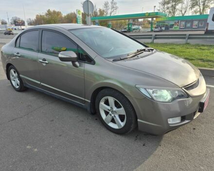 Серый Хонда Цивик, объемом двигателя 1.8 л и пробегом 181 тыс. км за 5200 $, фото 2 на Automoto.ua