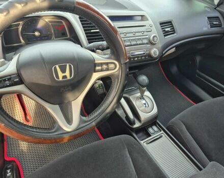 Серый Хонда Цивик, объемом двигателя 1.8 л и пробегом 181 тыс. км за 5200 $, фото 9 на Automoto.ua