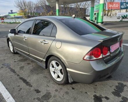 Серый Хонда Цивик, объемом двигателя 1.8 л и пробегом 181 тыс. км за 5200 $, фото 6 на Automoto.ua