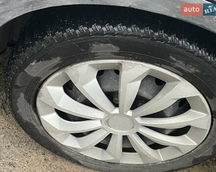 Серый Хонда Цивик, объемом двигателя 1.8 л и пробегом 240 тыс. км за 5500 $, фото 4 на Automoto.ua