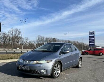 Хонда Цивик 2007 в Киеве на Automoto.ua Серый Хонда Цивик, объемом двигателя 1.8 л и пробегом 306 тыс. км за 5400 $, фото 1 на Automoto.ua