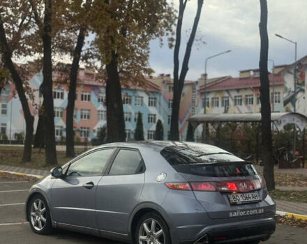 Серый Хонда Цивик, объемом двигателя 1.8 л и пробегом 306 тыс. км за 5400 $, фото 3 на Automoto.ua