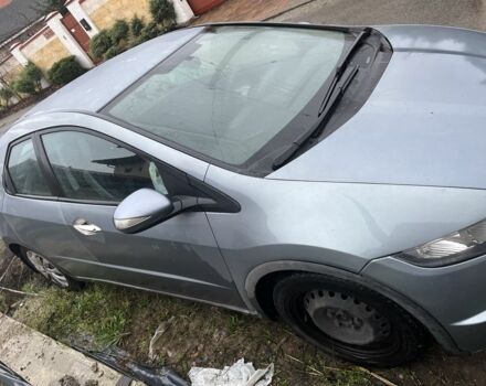 Серый Хонда Цивик, объемом двигателя 1.8 л и пробегом 240 тыс. км за 5500 $, фото 2 на Automoto.ua