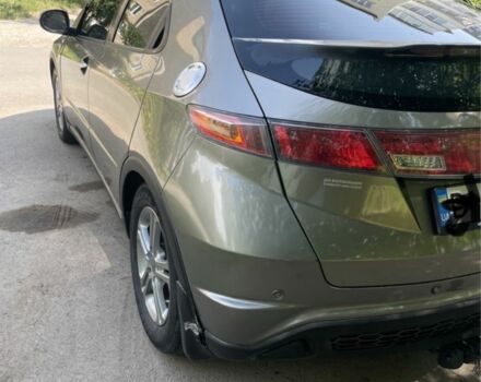 Серый Хонда Цивик, объемом двигателя 1.8 л и пробегом 170 тыс. км за 6600 $, фото 2 на Automoto.ua