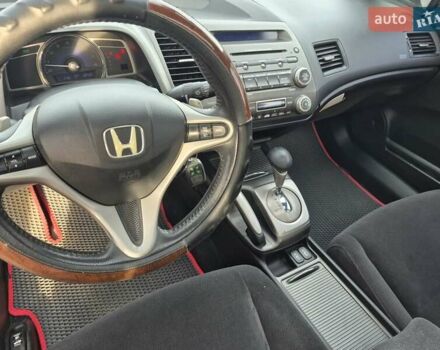 Серый Хонда Цивик, объемом двигателя 1.8 л и пробегом 181 тыс. км за 5200 $, фото 10 на Automoto.ua