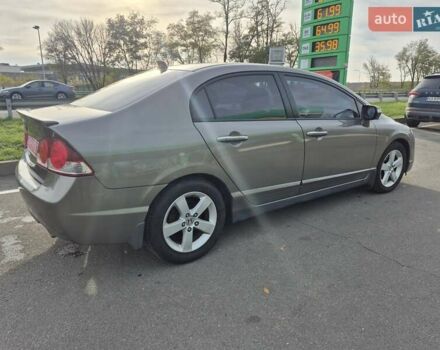 Серый Хонда Цивик, объемом двигателя 1.8 л и пробегом 181 тыс. км за 5200 $, фото 4 на Automoto.ua