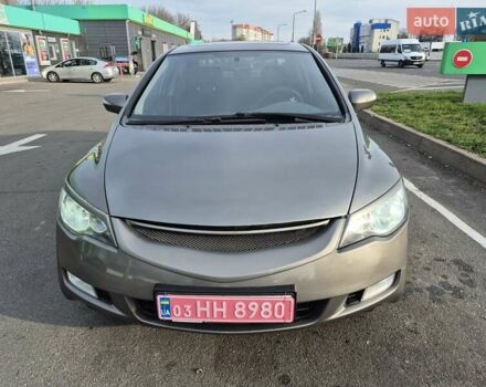 Серый Хонда Цивик, объемом двигателя 1.8 л и пробегом 181 тыс. км за 5200 $, фото 1 на Automoto.ua