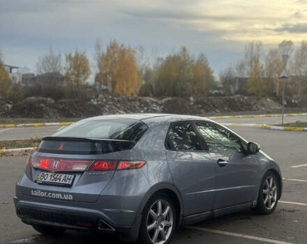 Серый Хонда Цивик, объемом двигателя 1.8 л и пробегом 306 тыс. км за 5400 $, фото 2 на Automoto.ua