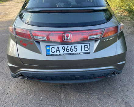 Серый Хонда Цивик, объемом двигателя 1.8 л и пробегом 195 тыс. км за 6400 $, фото 10 на Automoto.ua