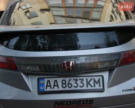 Серый Хонда Цивик, объемом двигателя 2 л и пробегом 251 тыс. км за 5700 $, фото 38 на Automoto.ua