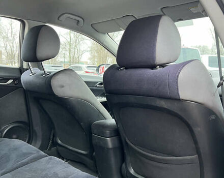 Серый Хонда Цивик, объемом двигателя 1.8 л и пробегом 195 тыс. км за 5800 $, фото 18 на Automoto.ua