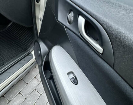 Серый Хонда Цивик, объемом двигателя 1.8 л и пробегом 217 тыс. км за 6200 $, фото 15 на Automoto.ua