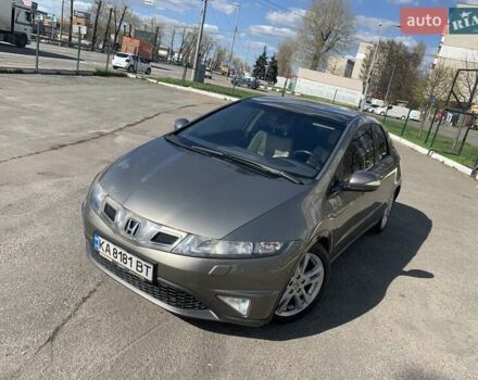 Сірий Хонда Сівік, об'ємом двигуна 1.8 л та пробігом 169 тис. км за 7800 $, фото 1 на Automoto.ua