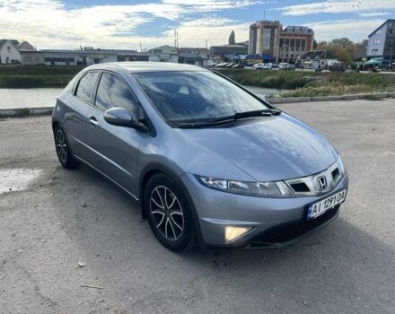 Серый Хонда Цивик, объемом двигателя 1.8 л и пробегом 211 тыс. км за 4600 $, фото 1 на Automoto.ua