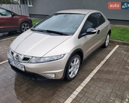 Серый Хонда Цивик, объемом двигателя 1.8 л и пробегом 230 тыс. км за 6500 $, фото 11 на Automoto.ua