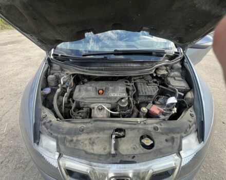 Серый Хонда Цивик, объемом двигателя 1.8 л и пробегом 211 тыс. км за 4600 $, фото 13 на Automoto.ua