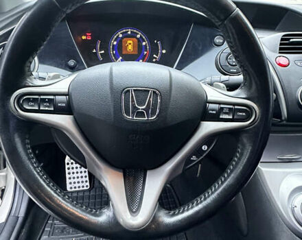 Серый Хонда Цивик, объемом двигателя 1.8 л и пробегом 217 тыс. км за 6200 $, фото 17 на Automoto.ua