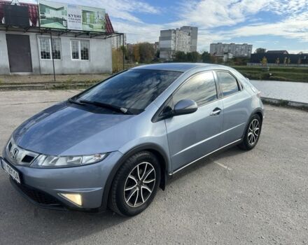 Серый Хонда Цивик, объемом двигателя 1.8 л и пробегом 211 тыс. км за 4600 $, фото 3 на Automoto.ua