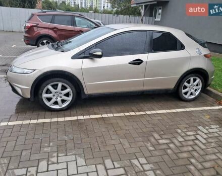 Серый Хонда Цивик, объемом двигателя 1.8 л и пробегом 230 тыс. км за 6500 $, фото 10 на Automoto.ua