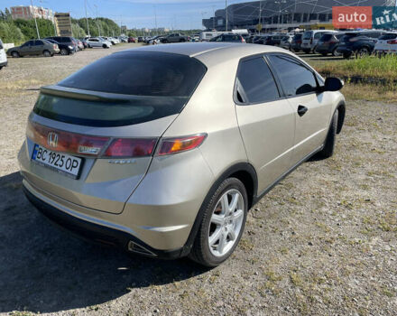 Серый Хонда Цивик, объемом двигателя 1.8 л и пробегом 230 тыс. км за 5500 $, фото 5 на Automoto.ua