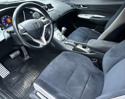 Серый Хонда Цивик, объемом двигателя 1.8 л и пробегом 217 тыс. км за 6200 $, фото 18 на Automoto.ua