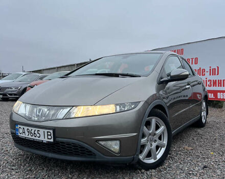 Серый Хонда Цивик, объемом двигателя 1.8 л и пробегом 195 тыс. км за 5800 $, фото 3 на Automoto.ua