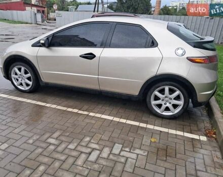 Серый Хонда Цивик, объемом двигателя 1.8 л и пробегом 230 тыс. км за 6500 $, фото 9 на Automoto.ua