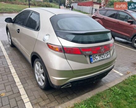 Серый Хонда Цивик, объемом двигателя 1.8 л и пробегом 230 тыс. км за 6500 $, фото 7 на Automoto.ua