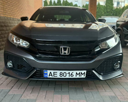 Серый Хонда Цивик, объемом двигателя 1.5 л и пробегом 102 тыс. км за 17400 $, фото 1 на Automoto.ua
