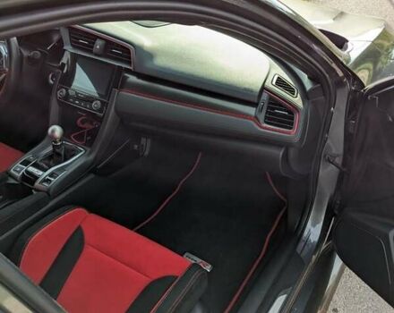 Серый Хонда Цивик, объемом двигателя 2 л и пробегом 9 тыс. км за 30500 $, фото 21 на Automoto.ua