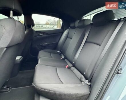 Серый Хонда Цивик, объемом двигателя 1.5 л и пробегом 124 тыс. км за 17900 $, фото 24 на Automoto.ua