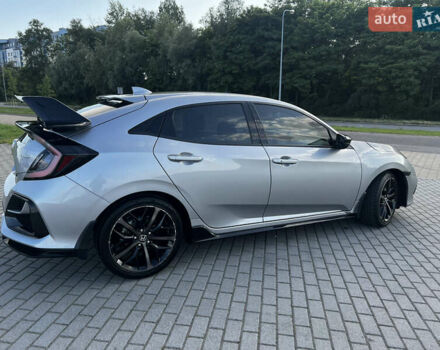 Сірий Хонда Сівік, об'ємом двигуна 1.5 л та пробігом 67 тис. км за 16000 $, фото 12 на Automoto.ua