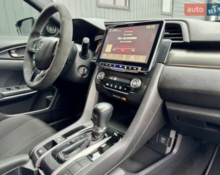 Серый Хонда Цивик, объемом двигателя 1.5 л и пробегом 124 тыс. км за 17900 $, фото 42 на Automoto.ua