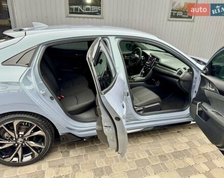 Серый Хонда Цивик, объемом двигателя 1.5 л и пробегом 124 тыс. км за 17900 $, фото 63 на Automoto.ua