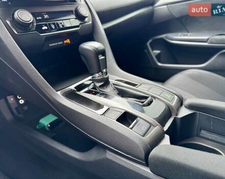 Серый Хонда Цивик, объемом двигателя 1.5 л и пробегом 124 тыс. км за 17900 $, фото 16 на Automoto.ua