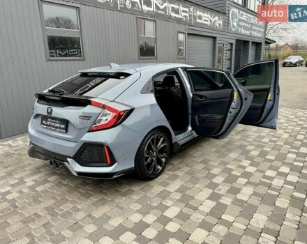 Серый Хонда Цивик, объемом двигателя 1.5 л и пробегом 124 тыс. км за 17900 $, фото 67 на Automoto.ua