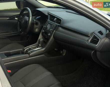 Серый Хонда Цивик, объемом двигателя 1.5 л и пробегом 74 тыс. км за 12800 $, фото 20 на Automoto.ua