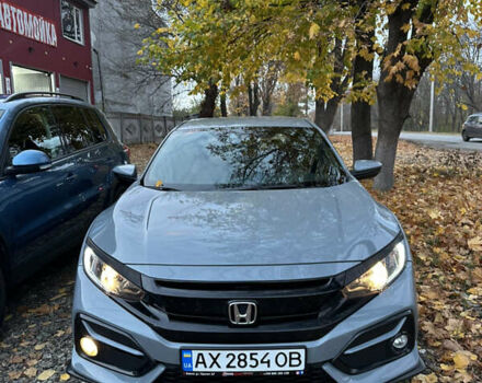 Сірий Хонда Сівік, об'ємом двигуна 1.5 л та пробігом 29 тис. км за 16800 $, фото 2 на Automoto.ua