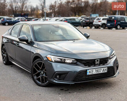 Серый Хонда Цивик, объемом двигателя 1.5 л и пробегом 11 тыс. км за 27300 $, фото 2 на Automoto.ua