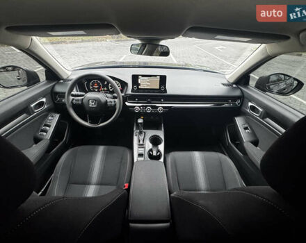 Серый Хонда Цивик, объемом двигателя 2 л и пробегом 37 тыс. км за 18800 $, фото 29 на Automoto.ua